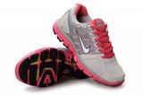 Nike耐克登月跑鞋 2011新款科技5代白粉 女