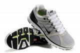 Nike耐克登月跑鞋 2011新款科技5代灰黑 男