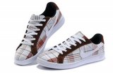 Nike耐克文化鞋 2011新款格子布棕色 男