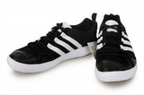 Adidas阿迪三叶草透气休闲鞋 2011新款0978沙滩鞋黑白 男