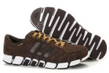 Adidas阿迪毛毛虫跑鞋 2011新款反毛皮深棕白 男