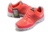 Nike耐克赤足跑鞋 2012新款全能训练浅红 女