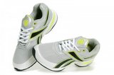 Reebok锐步easytone 2012新款1010跑步鞋白黑银光绿色 女