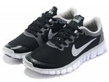 Nike耐克赤足跑鞋 3.1细网黑白 男女
