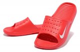 Nike耐克潮流鞋 Solarsoft红色 男女