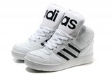 Adidas阿迪三叶草鞋舌 2012最新jeremy scott x adidas JS Instinct Hi 大白色 男女