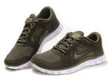 Nike耐克赤足跑鞋 2012新款RUN+3橄榄绿 男