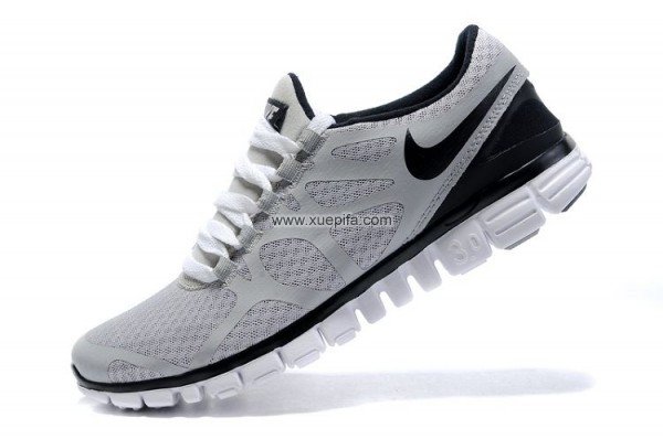 Nike耐克赤足跑鞋 2011新款3.0三代灰黑 男