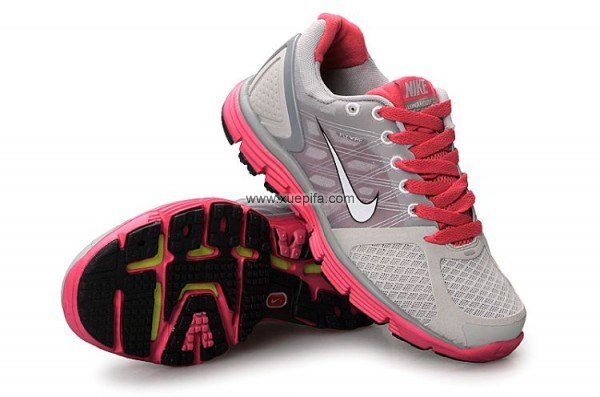 Nike耐克登月跑鞋 2011新款科技5代白粉 女