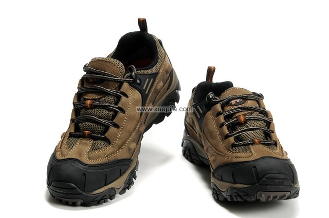 迈乐登山鞋 全防水卡其 男