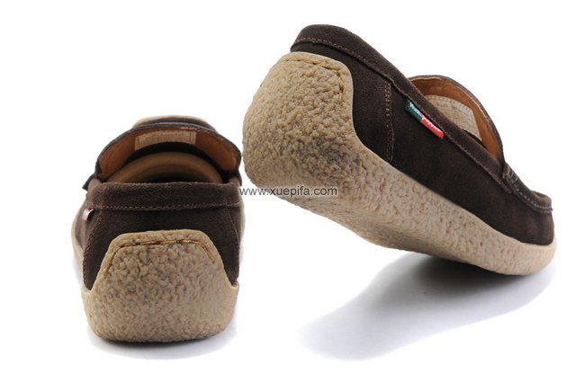 暇步士休闲鞋 反绒皮咖啡 男