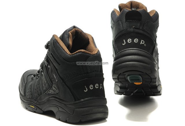吉普登山靴 疯马皮防水袜套黑色 男