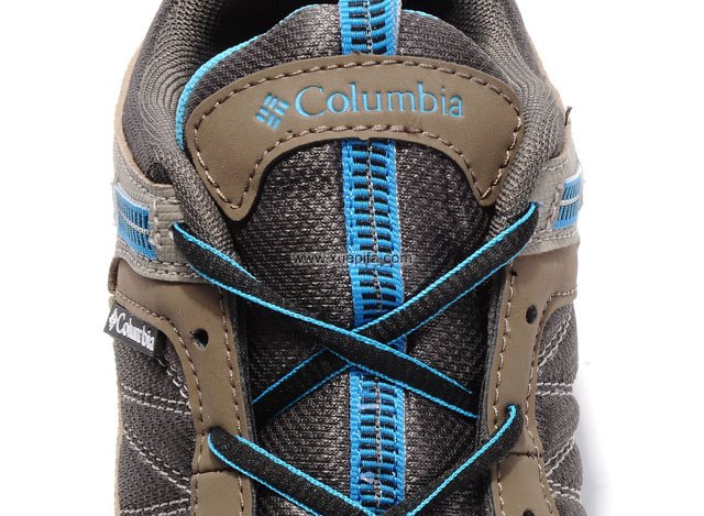 哥伦比亚登山鞋 春季升级兰色 男