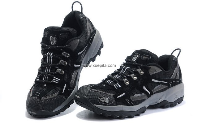 北脸网布登山鞋 清风透气黑白色 男