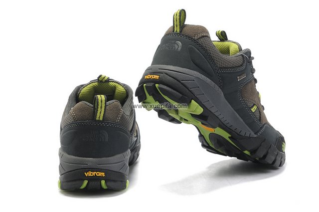 北脸登山鞋 头层磨砂皮灰色 男