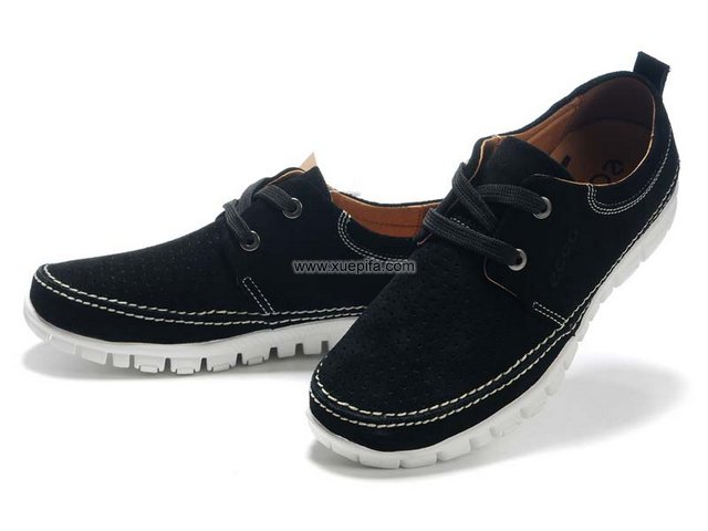 爱步休闲鞋 冲孔透气黑色 男