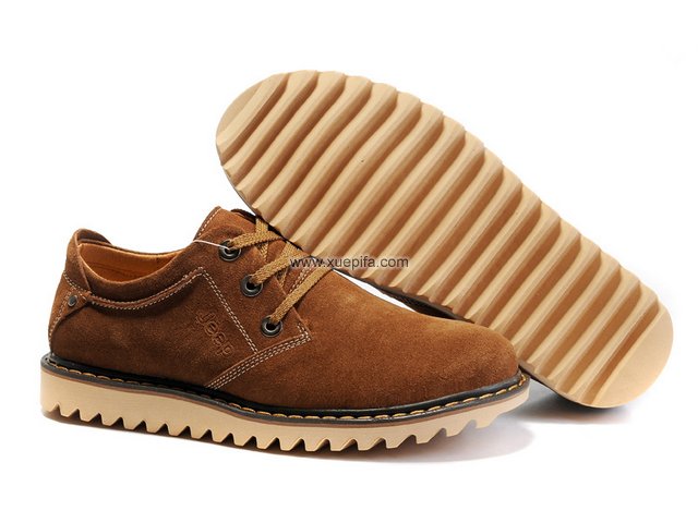 吉普休闲鞋 小牛绒皮棕色 男