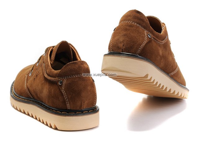吉普休闲鞋 小牛绒皮棕色 男
