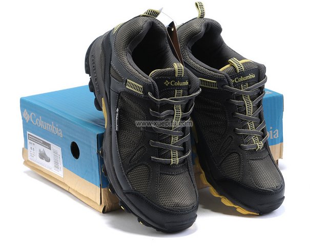 哥伦比亚登山鞋 2011新款灰黄色 男