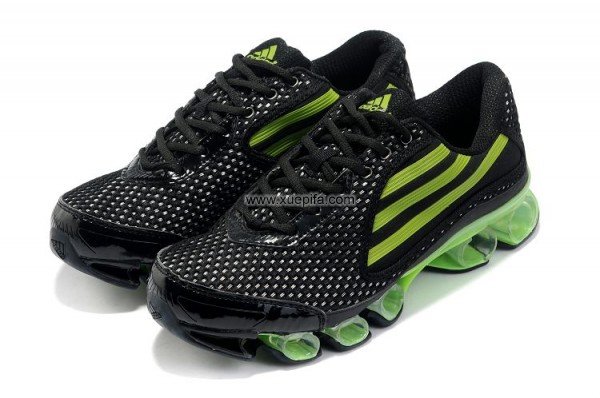 Adidas阿迪坦克 2012新款bounce轮一代跑鞋黑荧光绿 男