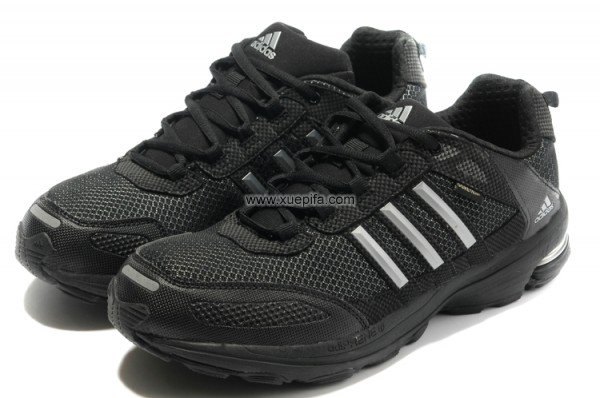 Adidas阿迪三叶草清风跑步鞋 2012新款SNOVA Riot 4 GTX黑白 男