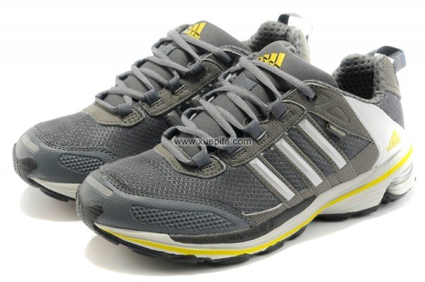 Adidas阿迪三叶草清风跑步鞋 2012新款SNOVA Riot 4 GTX灰白 男