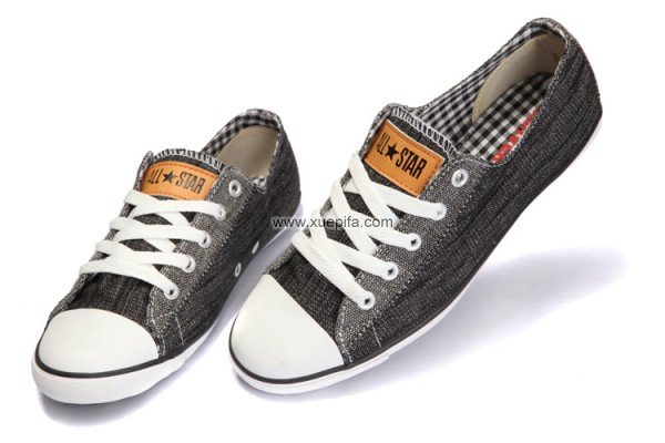 Converse匡威海外版 时尚公主鞋牛仔黑白低 女