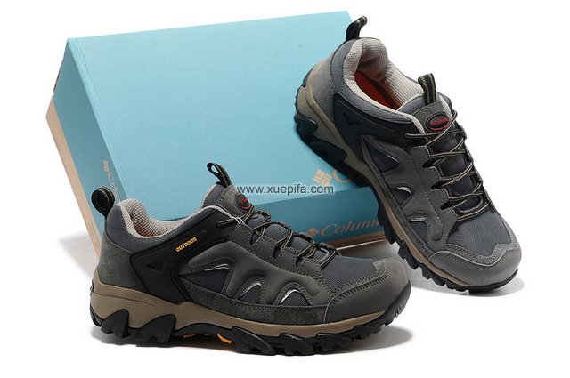 哥伦比亚登山鞋 2012新款徒步灰 男