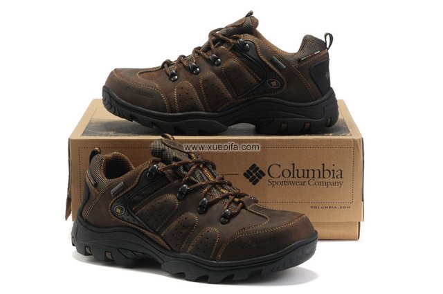 哥伦比亚登山鞋 2012低帮防水暗棕 男