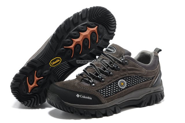 哥伦比亚登山鞋 2012新款徒步灰色 男女
