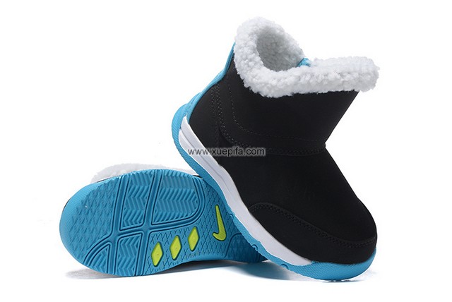 耐克童鞋雪地靴黑蓝 