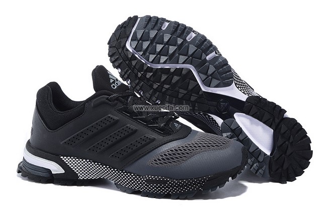 马拉松刀锋黑白 男