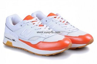 NewBalance新百伦1500跑步鞋 白桔色 女