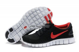 Nike耐克赤足跑鞋 2011新款free run 全黑红 男