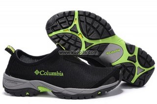 哥伦比亚透气鞋 2011夏季黑荧光绿 男