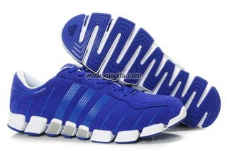Adidas阿迪毛毛虫跑鞋 2011新款反毛皮蓝白色 男