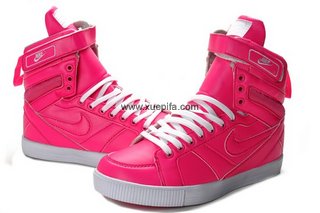 Nike耐克跳舞靴 2011新款潮流鞋桃红高帮 女