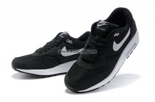 Nike耐克Air max跑鞋 87增高气垫跑步鞋黑白 男