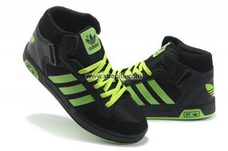 Adidas阿迪三叶草魔术扣潮流板鞋 2012st新款黑荧光绿 男