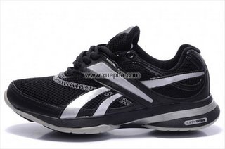 Reebok锐步easytone 2012新款1010跑步鞋黑银色 女