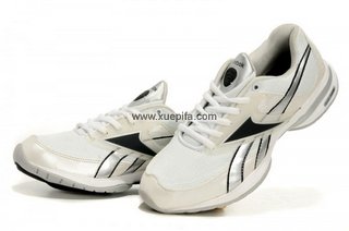 Reebok锐步easytone 2012新款8026跑步鞋白黑色 女