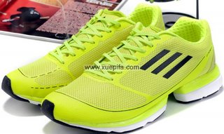 Adidas阿迪三叶草清风跑步鞋 2012新款夏季必备荧光绿黑 男