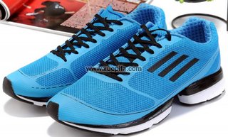 Adidas阿迪三叶草清风跑步鞋 2012新款夏季必备蓝黑 男女