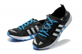 Adidas阿迪户外跑鞋 2012夏季爆款镂空户外黑白蓝 男