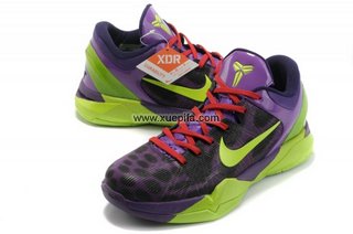 Nike耐克科比7代篮球鞋 球星战靴黑紫绿 男