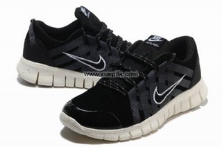 Nike耐克赤足跑鞋 2012新款反毛皮Free-Powerlines黑白 男