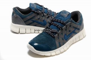 Nike耐克赤足跑鞋 2012新款反毛皮Free-Powerlines黑灰绿 男