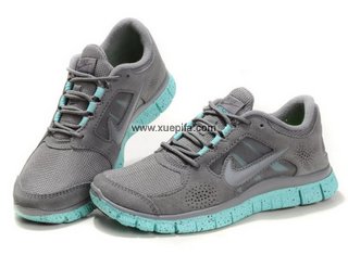 Nike耐克赤足跑鞋 2012新款RUN+3灰月 女