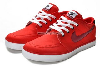 Nike耐克潮流鞋 2012秋冬新款806红白 男