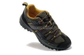 哥伦比亚登山鞋 2012透气黑黄 男